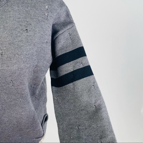 SEN Gwen Rip Design Gray Pullover Jumper Sweater - Picture 6 of 12